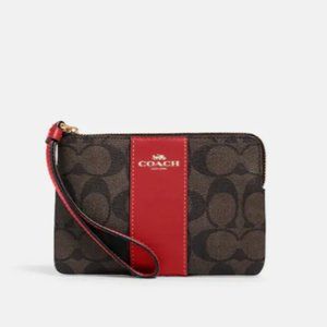 Corner Zip Wristlet In Signature Canvas (Brand new - Unopened